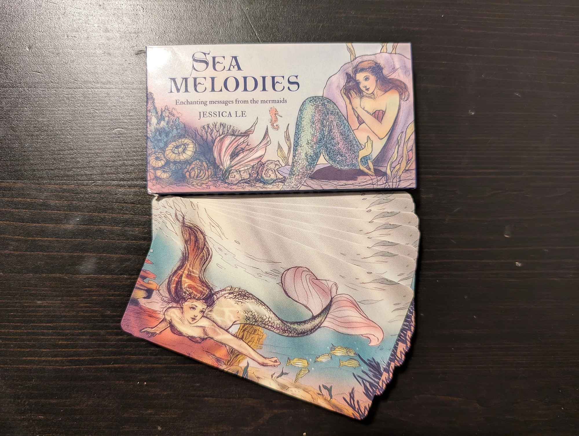 Sea Melodies Oracle box and back of deck stack